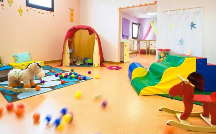 Hotel Les Bergers, Alpe d'Huez, Childrens' Playroom